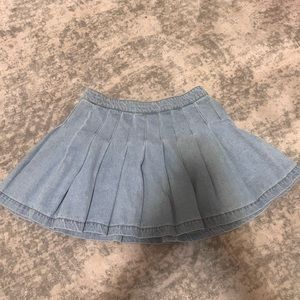Forever 21 Pleated Denim Skirt